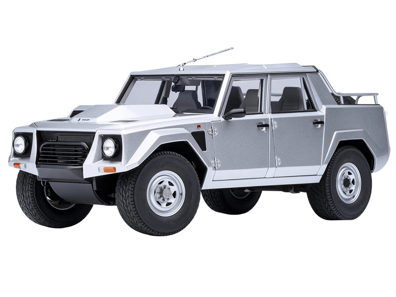 AUTOart Lamborghini LM002 — 1:18